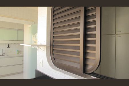Apartamento à venda com 126m², 4 quartos e 2 vagasQuarto 3
