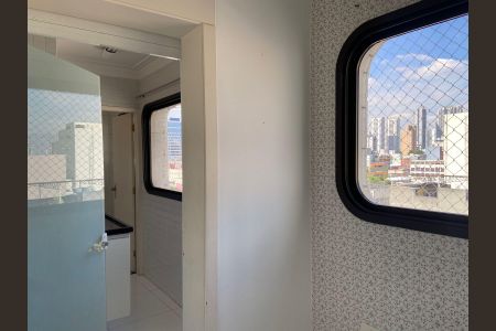 Apartamento à venda com 126m², 4 quartos e 2 vagasCozinha