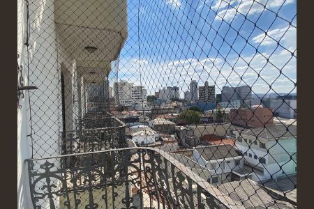 Apartamento à venda com 126m², 4 quartos e 2 vagasSala - Varanda