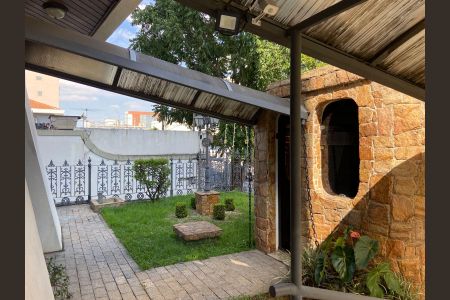 Apartamento à venda com 126m², 4 quartos e 2 vagasFachada e portaria