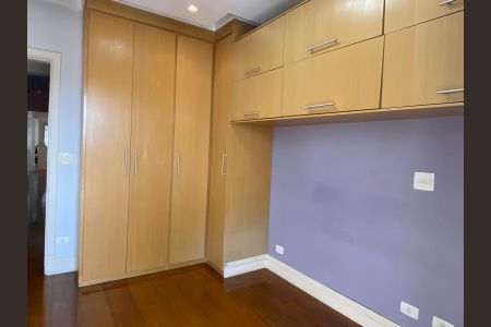 Apartamento à venda com 126m², 4 quartos e 2 vagasQuarto 1