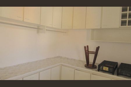 Apartamento à venda com 126m², 4 quartos e 2 vagasQuarto 3