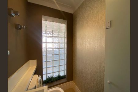 Apartamento à venda com 126m², 4 quartos e 2 vagasLavabo