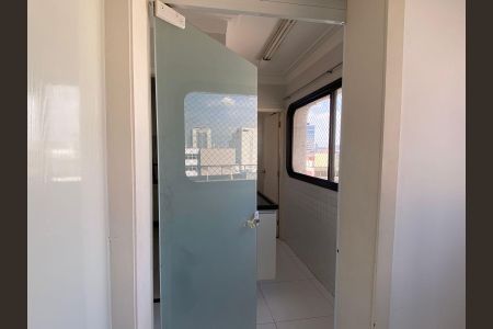 Apartamento à venda com 126m², 4 quartos e 2 vagasCozinha
