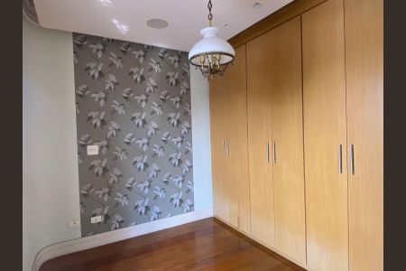 Apartamento à venda com 126m², 4 quartos e 2 vagasSuîte 