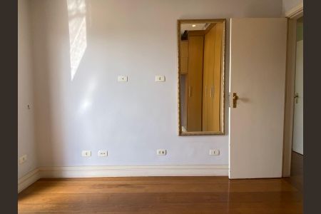 Apartamento à venda com 126m², 4 quartos e 2 vagasQuarto 1