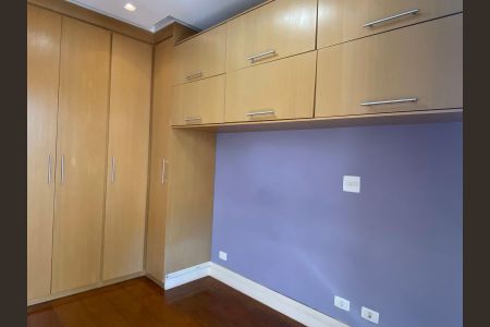 Apartamento à venda com 126m², 4 quartos e 2 vagasQuarto 1