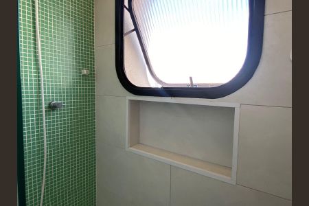 Apartamento à venda com 126m², 4 quartos e 2 vagasBanheiro da Suíte