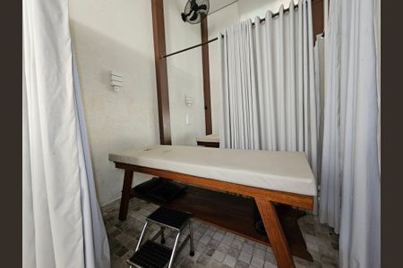 Apartamento à venda com 111m², 2 quartos e 2 vagasMassagem