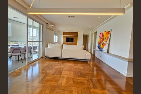 Apartamento à venda com 111m², 2 quartos e 2 vagasSala