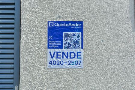 Casa de condomínio à venda com 65m², 2 quartos e 2 vagasFachada