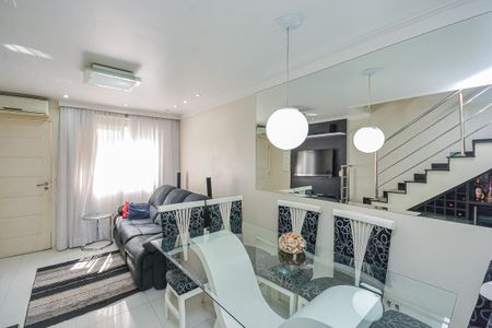 Sala de casa de condomínio à venda com 2 quartos, 65m² em Vila Campo Grande, São Paulo