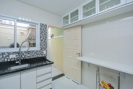 Casa de condomínio à venda com 65m², 2 quartos e 2 vagasCozinha