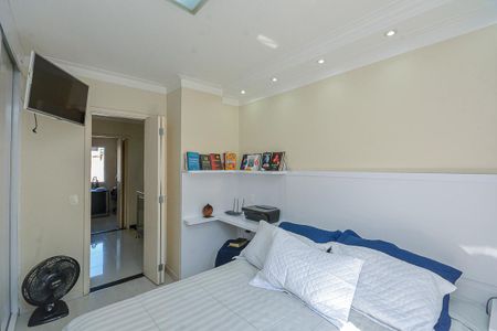 Quarto 1 de casa de condomínio à venda com 2 quartos, 65m² em Vila Campo Grande, São Paulo