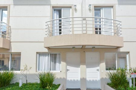 Casa de condomínio à venda com 65m², 2 quartos e 2 vagasFachada