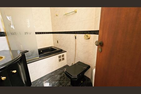 Apartamento para alugar com 207m², 3 quartos e 2 vagasBanheiro da Suíte