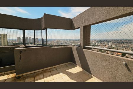 Apartamento para alugar com 207m², 3 quartos e 2 vagasTerraço