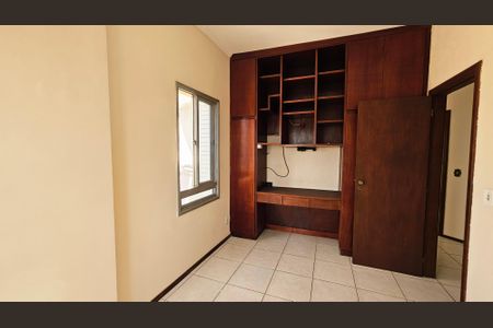 Apartamento para alugar com 207m², 3 quartos e 2 vagasQuarto 3