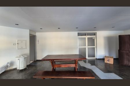 Apartamento para alugar com 207m², 3 quartos e 2 vagasÁrea comum