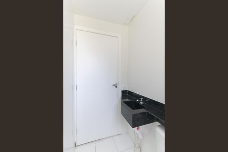 Apartamento para alugar com 44m², 2 quartos e sem vaga Apartamento para alugar com 44m², 2 quartos e sem vagaBanheiro