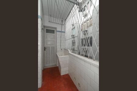 Apartamento para alugar com 102m², 3 quartos e 1 vagaÁrea de Serviço