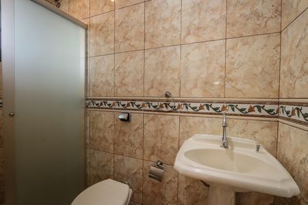 Casa para alugar com 150m², 3 quartos e 1 vagaBanheiro da Suite 2