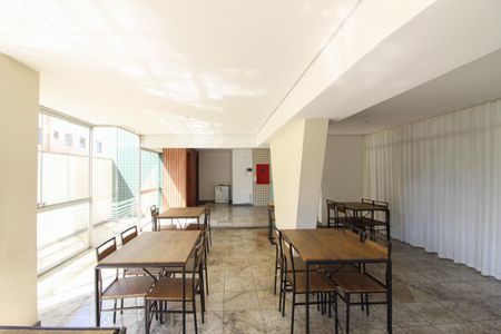 Apartamento à venda com 241m², 4 quartos e 3 vagasÁrea comum - Salão de festas