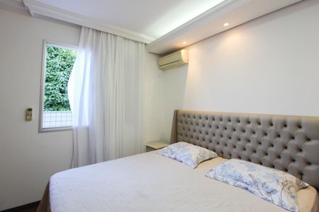 Apartamento à venda com 241m², 4 quartos e 3 vagasSuíte