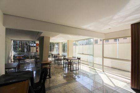 Apartamento à venda com 241m², 4 quartos e 3 vagasÁrea comum - Salão de festas