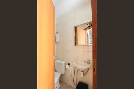 Apartamento à venda com 241m², 4 quartos e 3 vagasBanheiro de Serviço