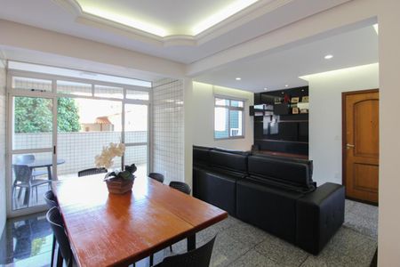 Sala de Jantar de apartamento à venda com 4 quartos, 241m² em Padre Eustáquio, Belo Horizonte