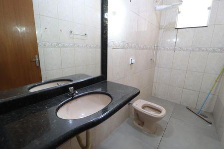 Casa para alugar com 150m², 3 quartos e 4 vagasBanheiro Social