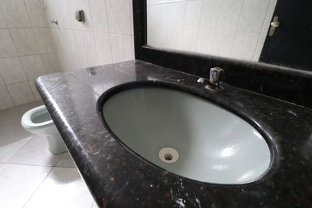 Casa para alugar com 150m², 3 quartos e 4 vagasBanheiro do Quarto 3
