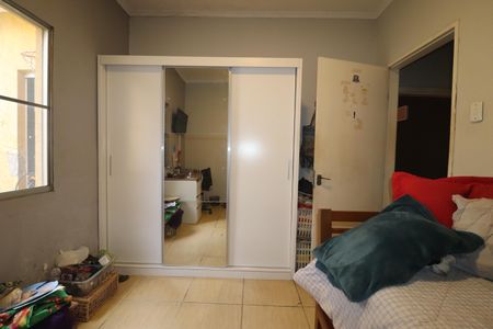 Casa à venda com 235m², 3 quartos e 2 vagasQuarto 3