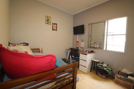 Casa à venda com 235m², 3 quartos e 2 vagasQuarto 3