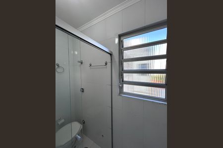 Apartamento para alugar com 62m², 2 quartos e 1 vaga Apartamento para alugar com 62m², 2 quartos e 1 vagaBanheiro social
