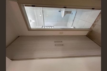 Apartamento para alugar com 62m², 2 quartos e 1 vaga Apartamento para alugar com 62m², 2 quartos e 1 vagaHall de distribuição