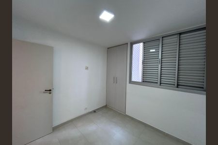 Quarto 1 de apartamento para alugar com 2 quartos, 62m² em Vila Sao Pedro, São Paulo