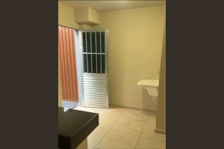 Área de serviço de casa para alugar com 2 quartos, 40m² em Pedra Azul, Contagem