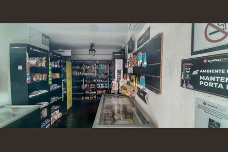 Apartamento para alugar com 36m², 2 quartos e sem vaga