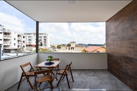 Casa à venda com 300m², 3 quartos e 6 vagas