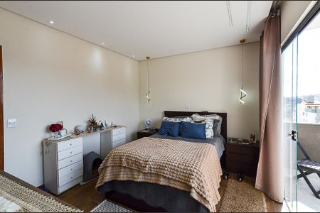 Casa à venda com 300m², 3 quartos e 6 vagas