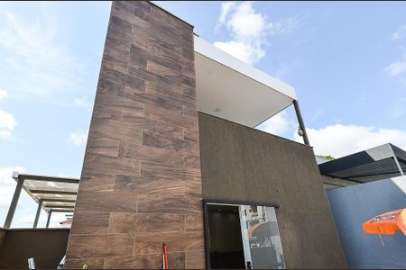 Casa à venda com 300m², 3 quartos e 6 vagas