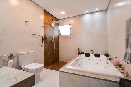 Casa à venda com 300m², 3 quartos e 6 vagas
