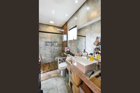 Casa à venda com 3 quartos, 300m² em Esplanada, Belo Horizonte