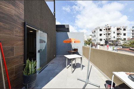 Casa à venda com 300m², 3 quartos e 6 vagas