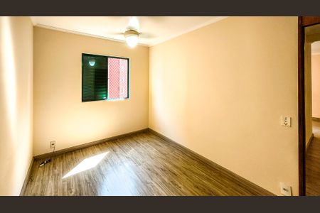 Apartamento à venda com 64m², 2 quartos e 1 vagaQuarto 2