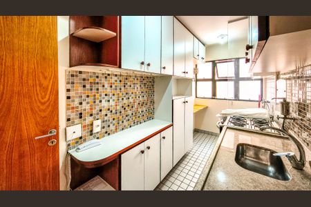 Apartamento à venda com 64m², 2 quartos e 1 vagaCozinha