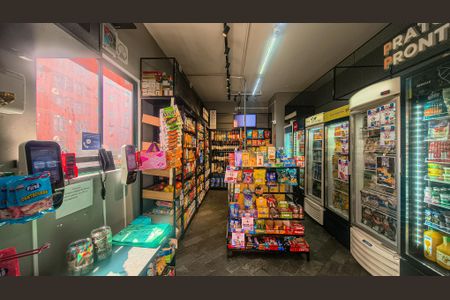 Apartamento à venda com 64m², 2 quartos e 1 vagaMercadinho