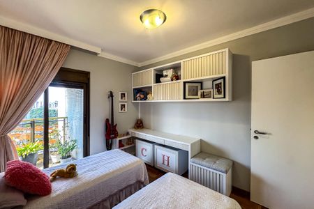 Apartamento à venda com 160m², 3 quartos e 2 vagasSuíte 3
